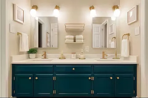 2 bed, 983 sqft, $2,500 — Photo 1