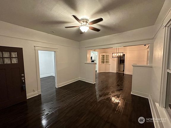 5th image of 5047 S Warner Street
