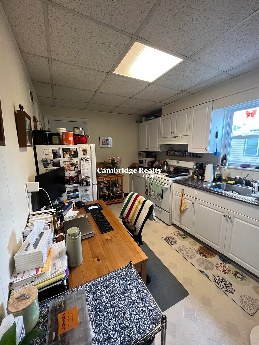 Building Photo - 57 Cedar St #4