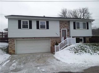 1905 E 42nd St, Erie, PA 16510