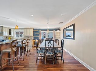 539 Nassau Ave #A, Freeport, NY 11520