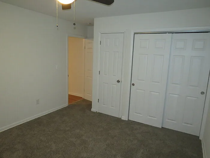 1680 Hillcrest Ave — Photo 18