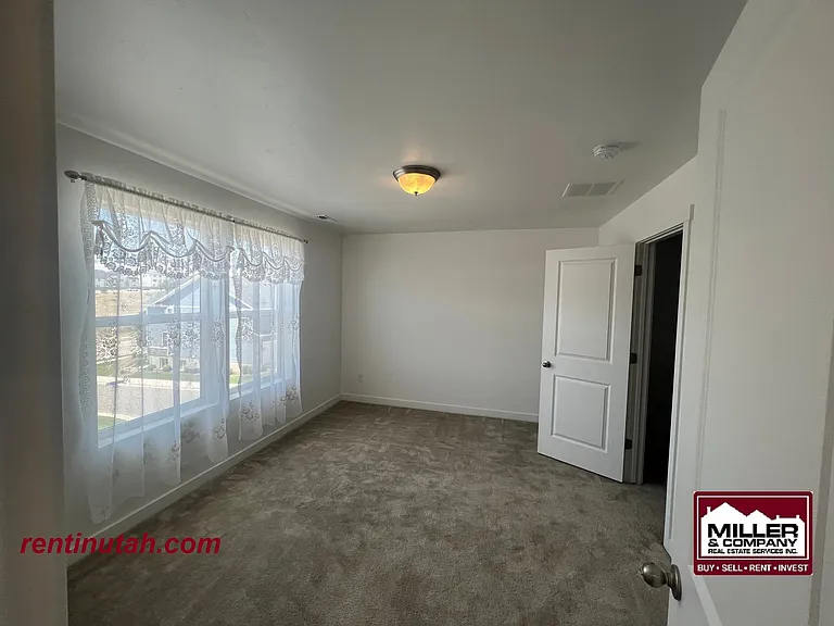 6579 W Terrace Wash Ln — Photo 12