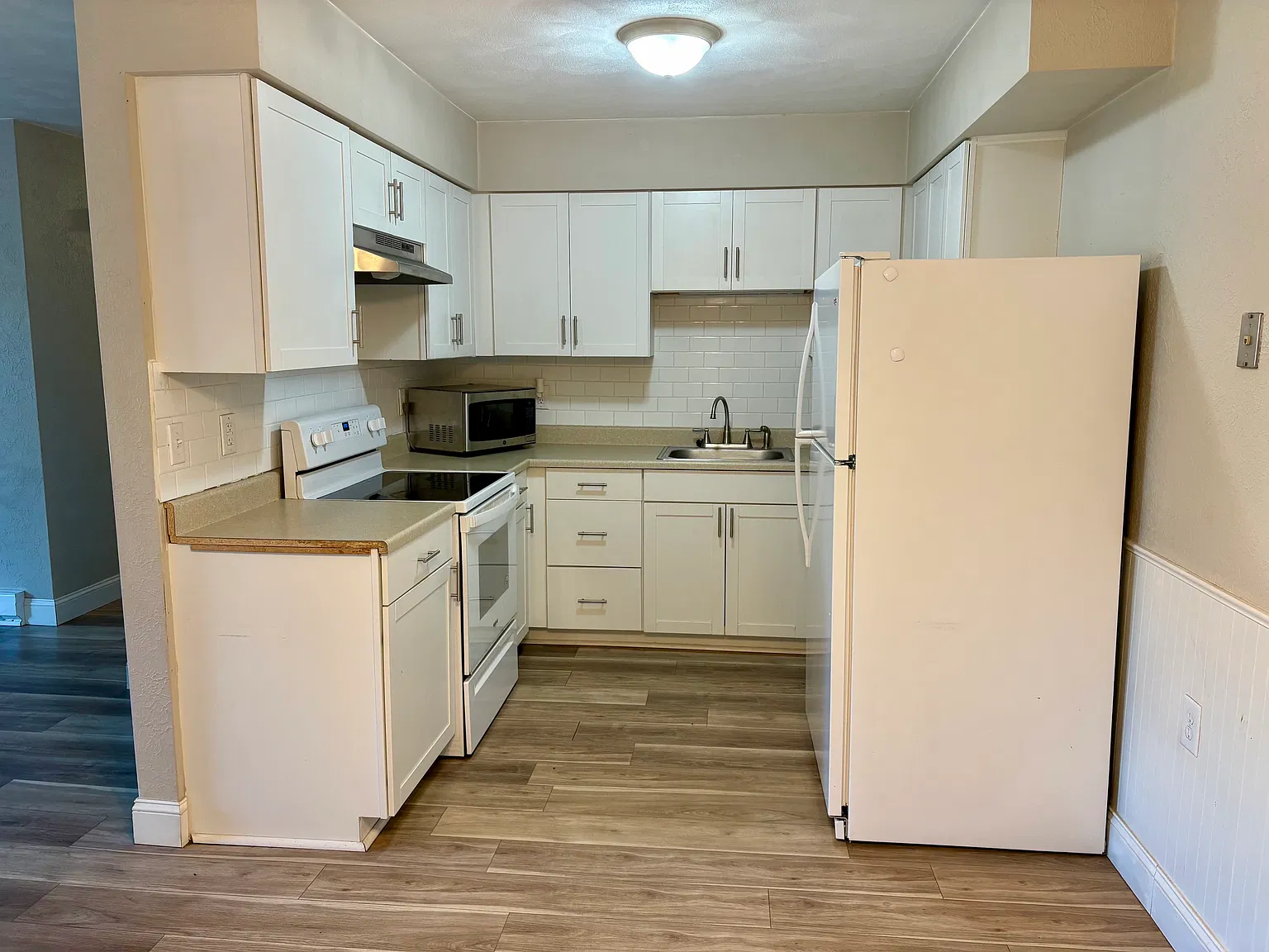 3408-3422 W Richwoods Blvd, Peoria - 3418 — Photo 4
