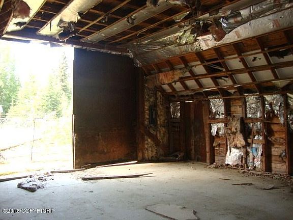 5th image of 46942 Merganser Ave