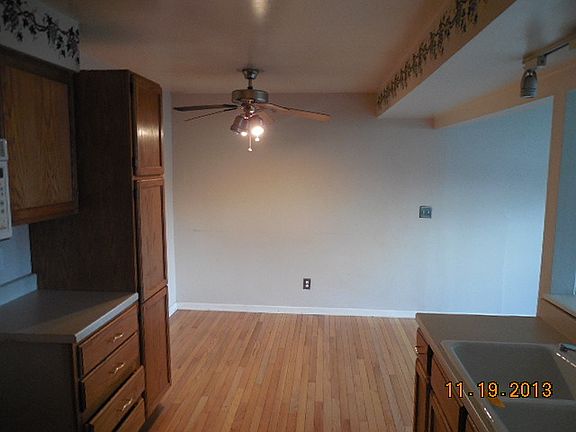 5th image of 19507 S 116th Ave Unit B