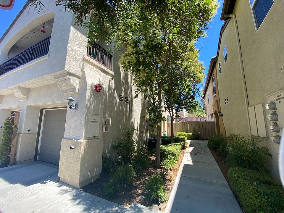 1st image of 25204 Crest Haven St Unit 3