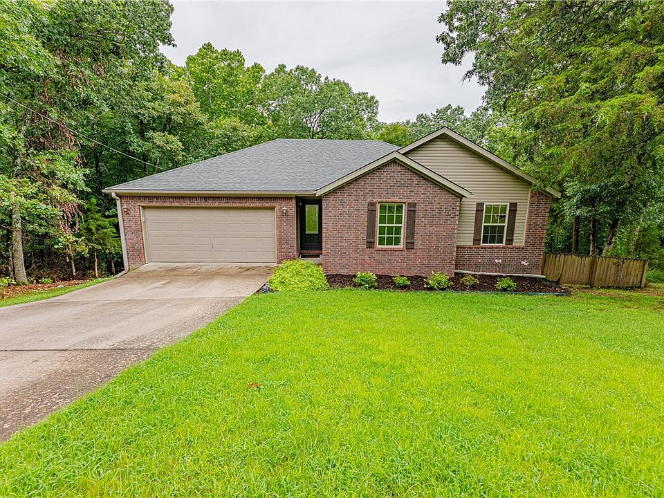 1st image of 7 Nettle Ln