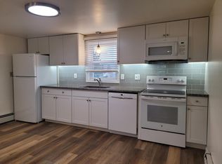 1741 3rd St #2, Bethlehem, PA 18020