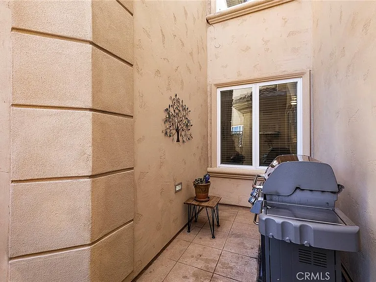 3116 Lincoln St — Photo 26