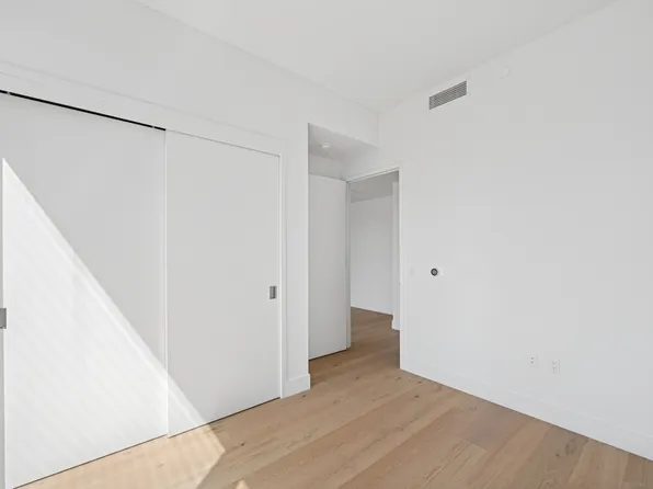 312 West 43rd Street image 14 of 35