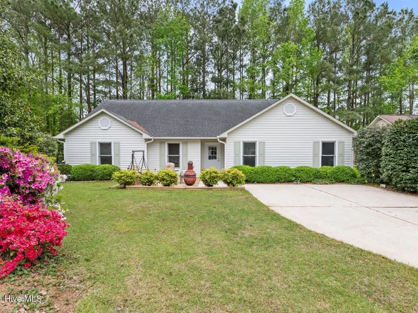 706 E Hightree Lane, New Bern, NC 28562
