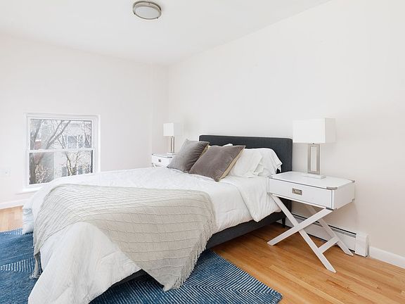 5th image of 88 Meserole Ave APT 3E
