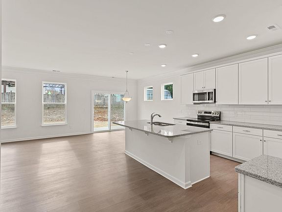 7th image of this home