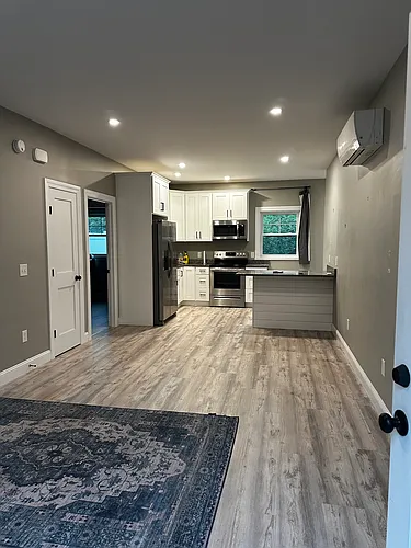 5 Emerald Dr #3B Photo 1