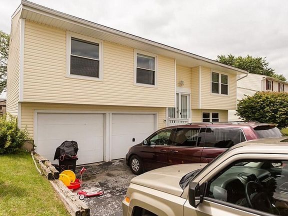 3rd image of 185 Dillrose Dr