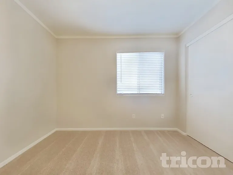 10819 W Virginia Ave — Photo 11
