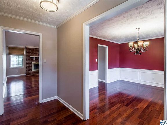 3rd image of 111 Sterling Dr