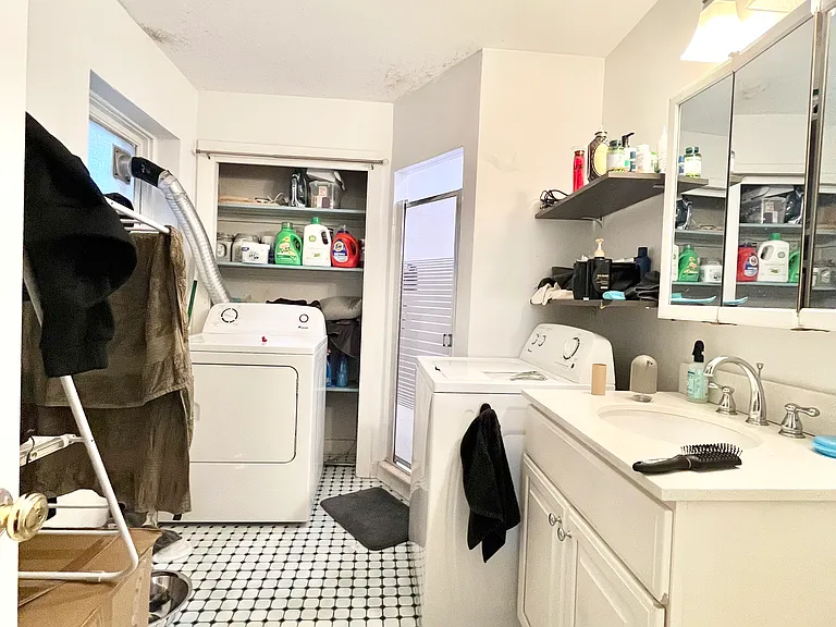 39 Saint Paul St #1 — Photo 15
