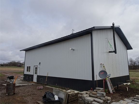 3rd image of 1284 148th Avenue
