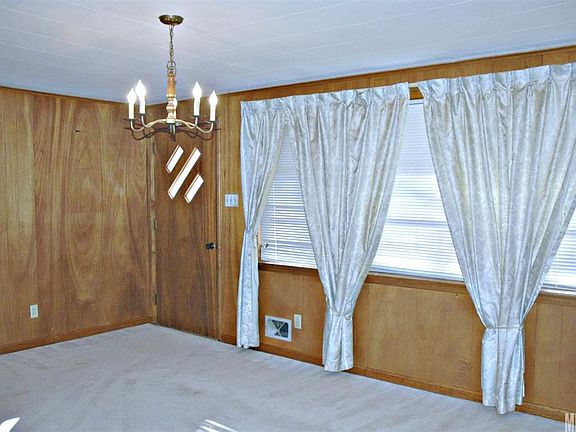 3rd image of 3330 9th Street Dr NE