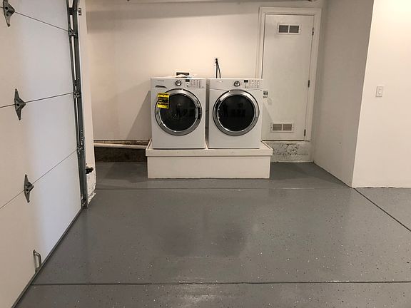 3rd image of 1673 17th Ave