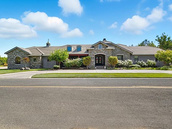 2nd image of 5601 Garst Rd