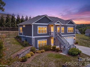 133 Asher Ln, Etowah, NC 28729