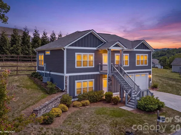133 Asher Ln, Etowah, NC 28729