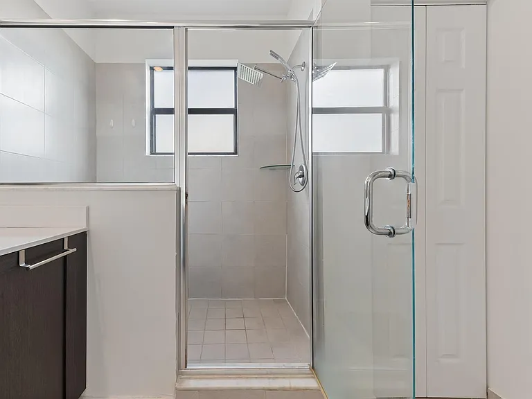 4622 Belgian Ln — Photo 21