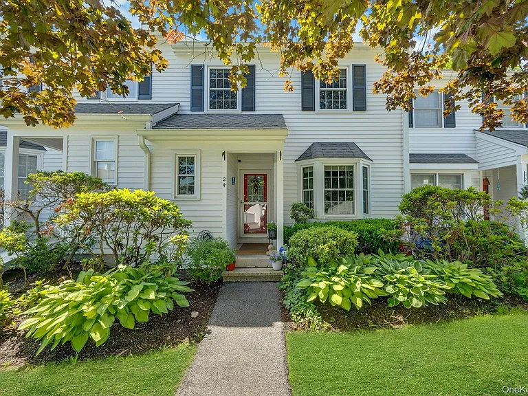 24 Briar Ct #A — Photo 35