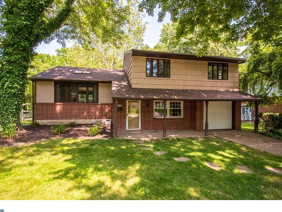 1st image of 2221 Jamaica Dr