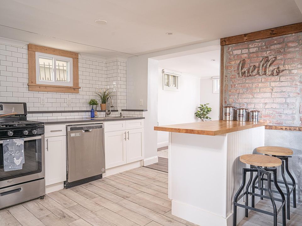 1st image of 6 S Mill St #1