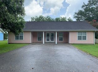103 Kadak Ln, Paradis, LA 70039