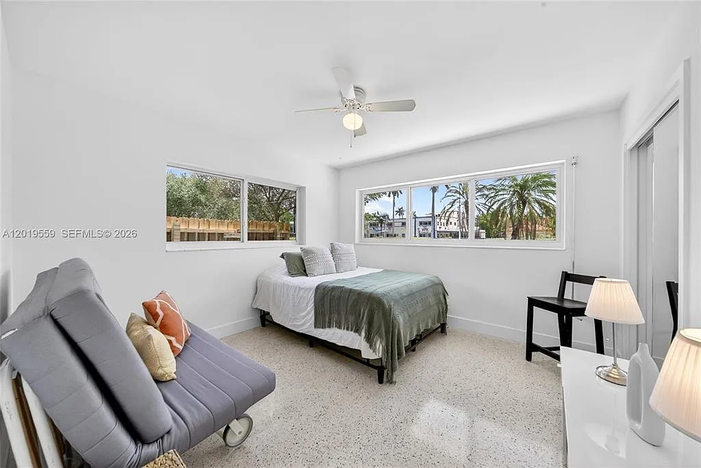 3 bed, 2.0 bath, $4,600 — Photo 4
