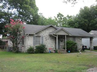 5 Neal Pl, Little Rock, AR 72217