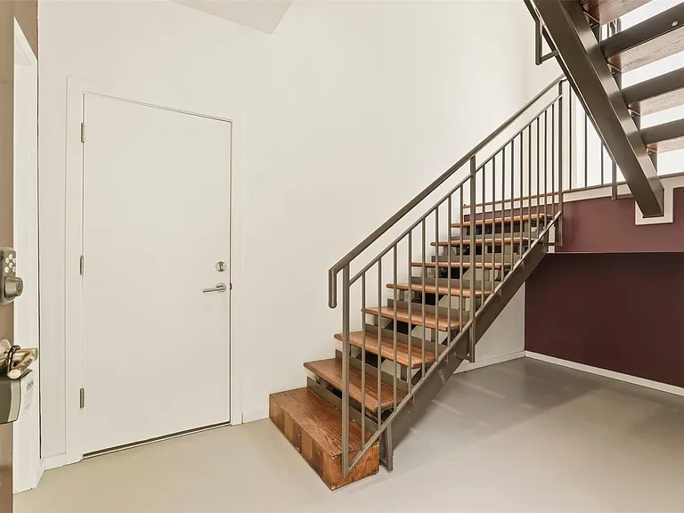 1823 Southmore Blvd — Photo 11