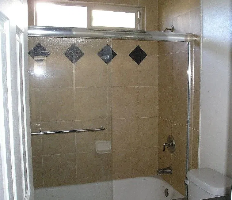 1 bed, 1.0 bath, 560 sqft, $1,675 — Photo 3