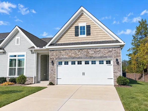 117 Amberfield Ct, Winchester, VA 22602