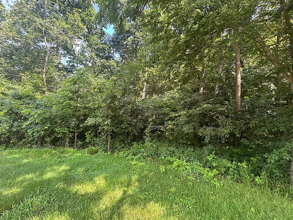 2nd image of 1182 Deerpath Ct #40