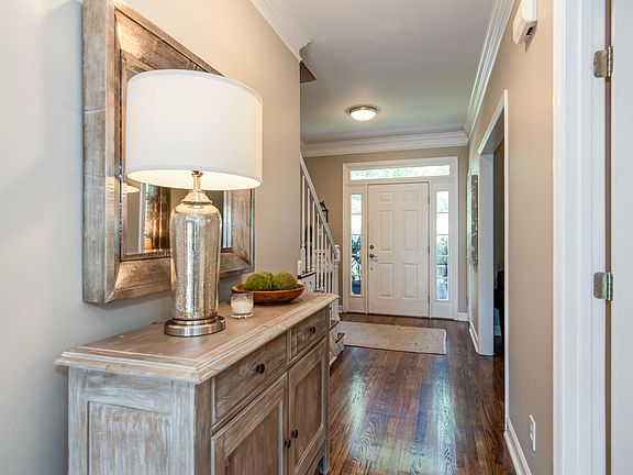 3rd image of 9410 Frogpond Ln