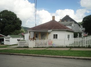 802 E 3rd St, Oil City, PA