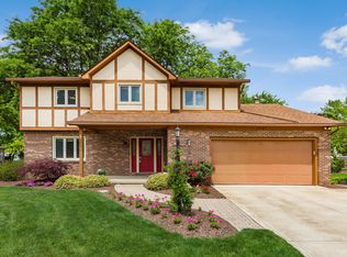 7727 Strathmoore Rd, Dublin, OH 43016