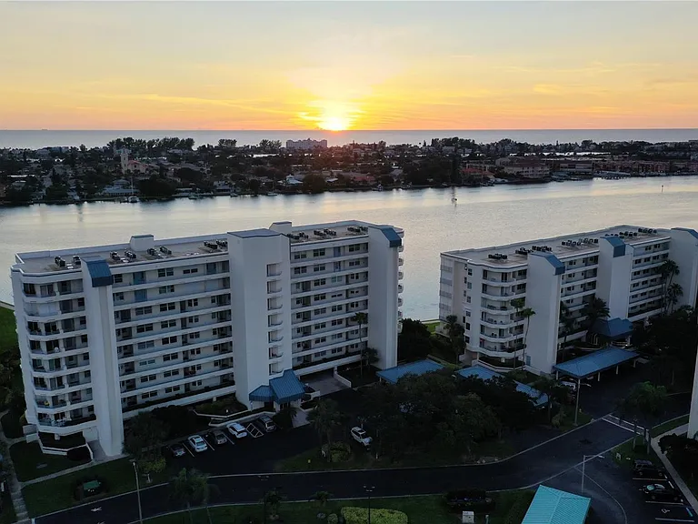 8000 Sailboat Key Blvd S #203 — Photo 3