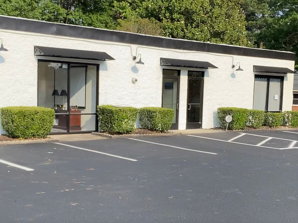 2nd image of 3038 McNaughton Dr #1