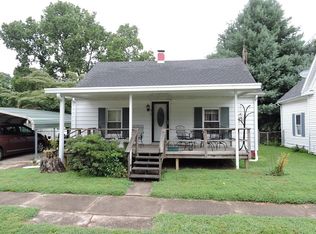810 Steammill St, New Harmony, IN 47631