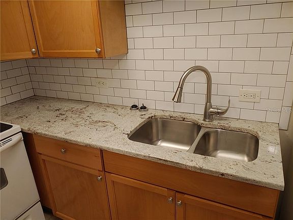 4th image of 5839 8th Ave N APT 109