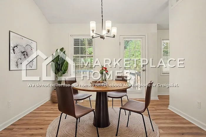 7335 Hunters Ridge Dr — Photo 6