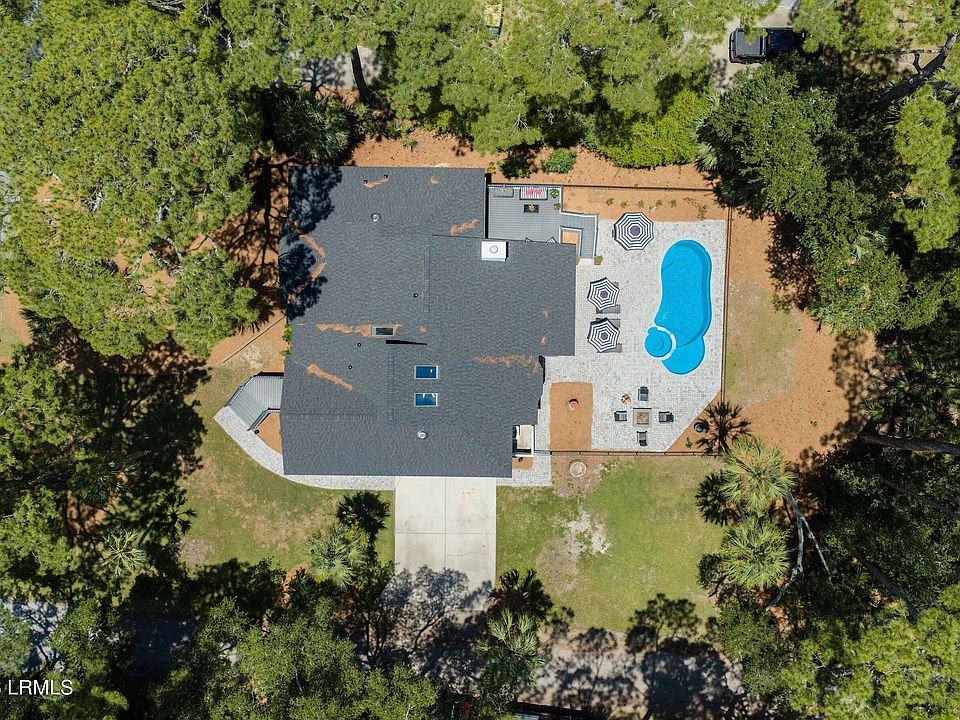 1st image of 821 Bonito Drive