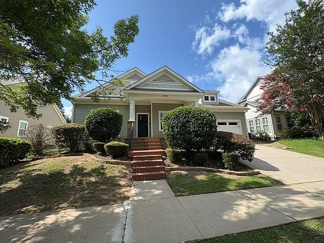 1st image of 3251 Carollton Dr